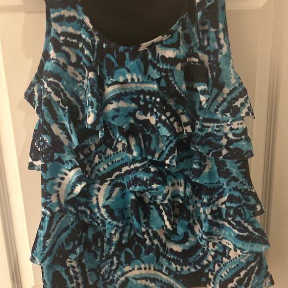 Top - Picture 2 of 3